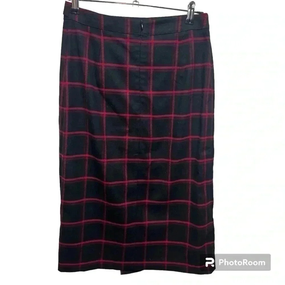 Banana Republic Women's Panel Long Red Black Plaid Skirt Lined Size 4 - Picture 2 of 7